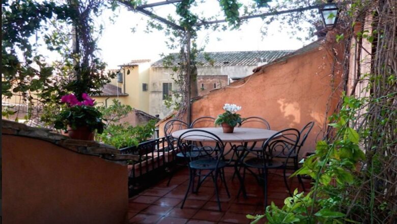 Historic Loft with Roman Terraces - Rome, Italy