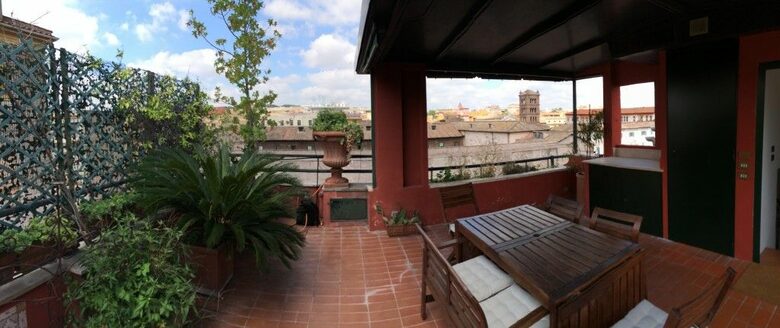 Panoramic Penthouse in the City Center - Rome, Italy