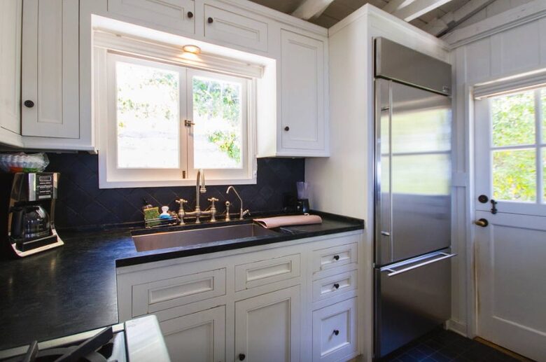 Treehouse Cottage by the Sea - Laguna Beach, California