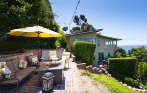 Treehouse Cottage by the Sea - Laguna Beach, California