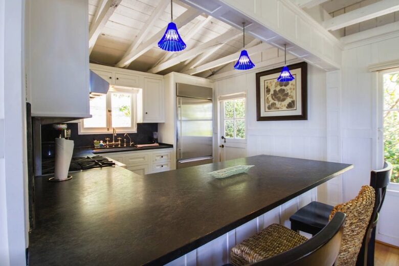 Treehouse Cottage by the Sea - Laguna Beach, California
