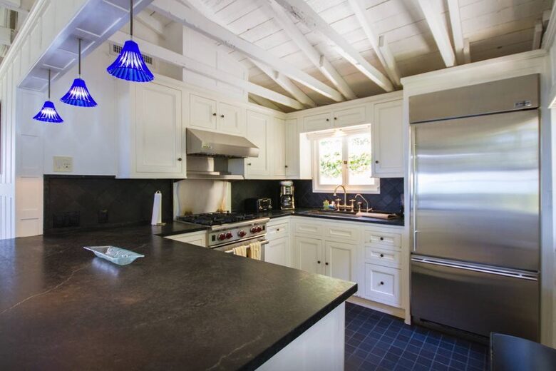 Treehouse Cottage by the Sea - Laguna Beach, California