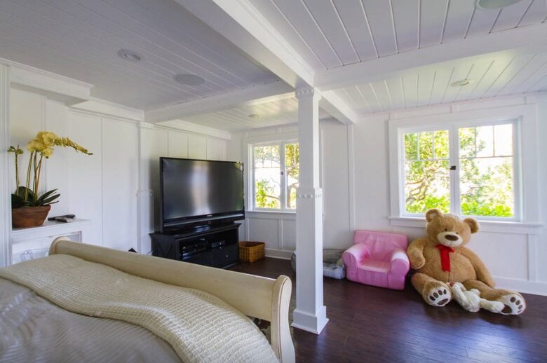 Treehouse Cottage by the Sea - Laguna Beach, California