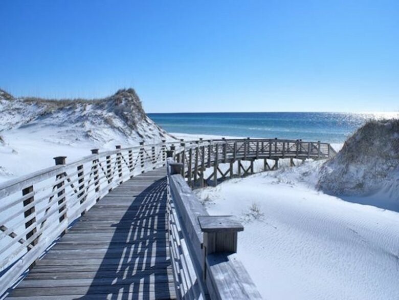 One of several boardwalk to the sea - through beautiful dunes!