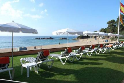 Villa La Selva on 5 star Golf resort - Girona, Spain