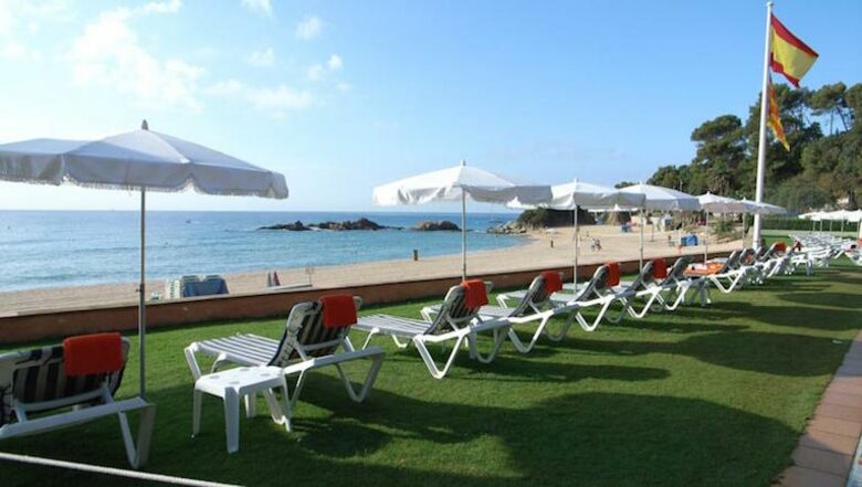 Villa La Selva on 5 star Golf resort - Girona, Spain