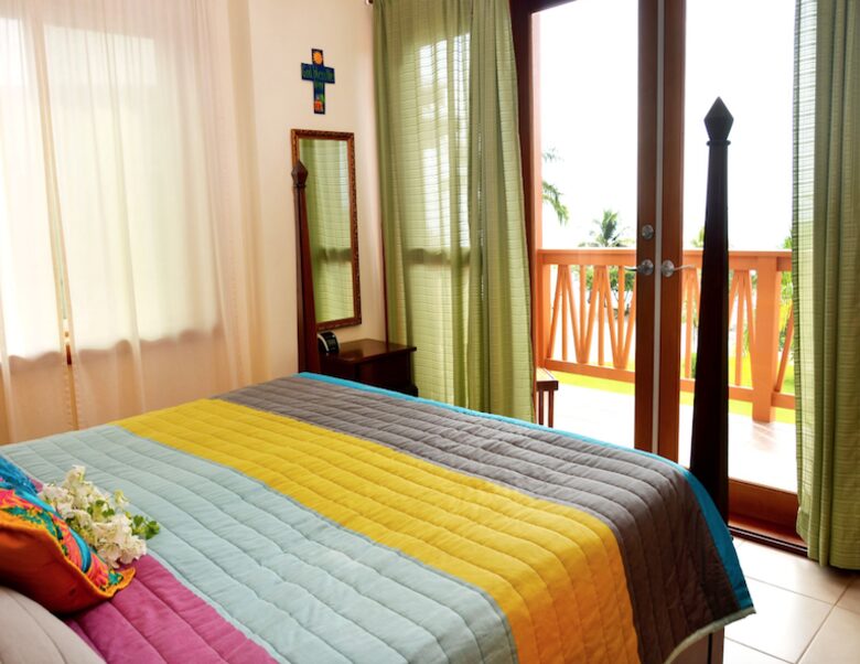Coco Plum Villa - Placencia, Belize