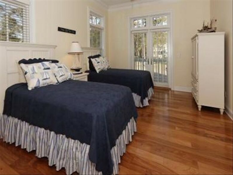 Fifth Bedroom-Two Twin Beds