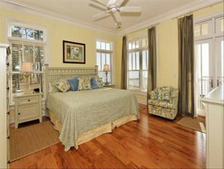 Second Bedroom Suite-King