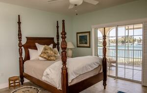 Duck Key Waterfront Home - Duck Key, Florida