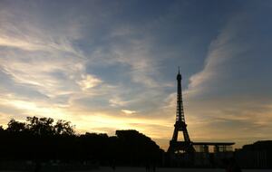 Paris Eiffel Tower Apartment - Paris, France