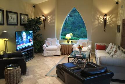 Tuscali, A Little Piece of Tuscany in Southern California - Topanga / Malibu, California