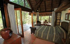 Tsheshepe Safari Lodge - Welgevonden Game Reserve, South Africa