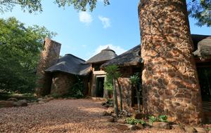 Tsheshepe Safari Lodge - Welgevonden Game Reserve, South Africa