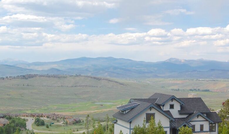 Ski-In/Ski-Out Granby Mountain Retreat - Granby, Colorado