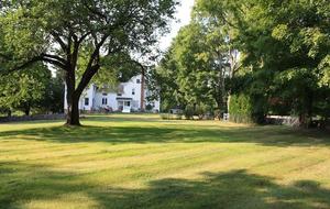 Elegant Country Estate - Newtown, Connecticut