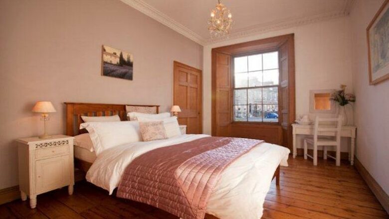 Elegant Broughton Street Flat - Edinburgh, United Kingdom
