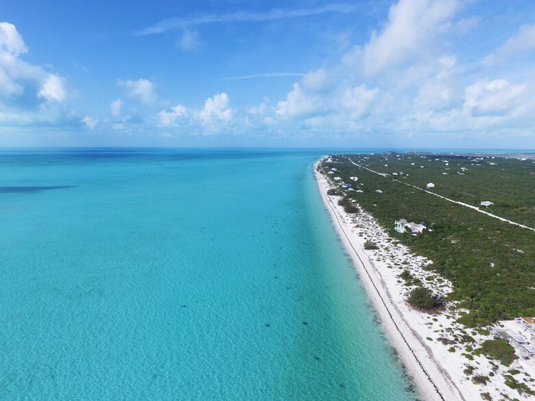 White Villa - Exquisite Modern Luxury Island Villa - Providenciales, Turks and Caicos Islands