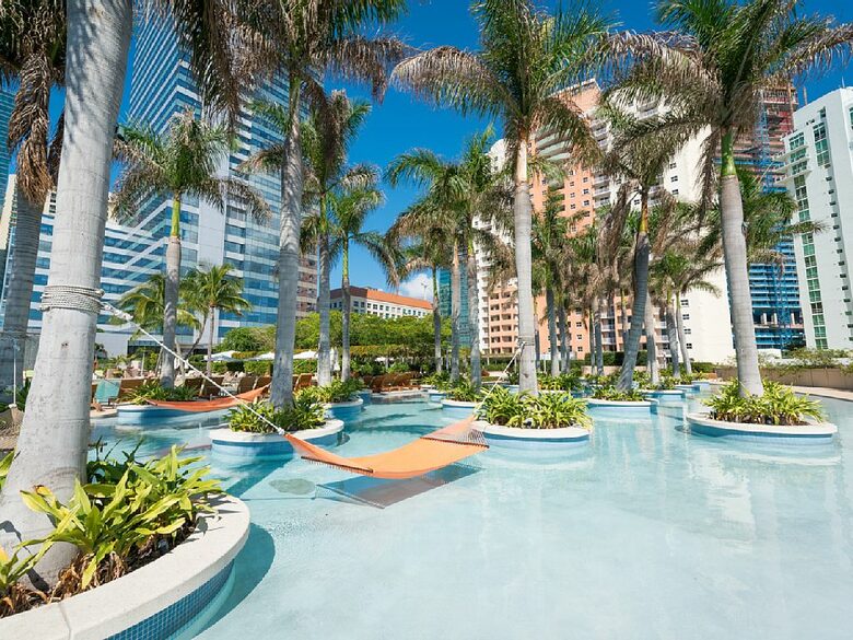 Skyline Luxury Suite at Four Seasons Miami - Miami, Florida