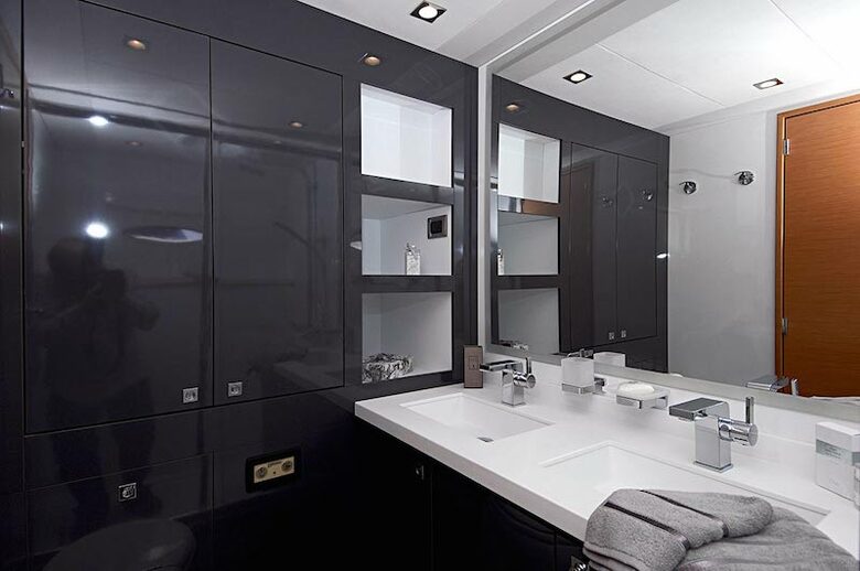 All-Inclusive 7-night TradeWinds AQUA Experience in British Virgin Islands on TW70 Catamaran with Crew - Tortola, Virgin Islands, British