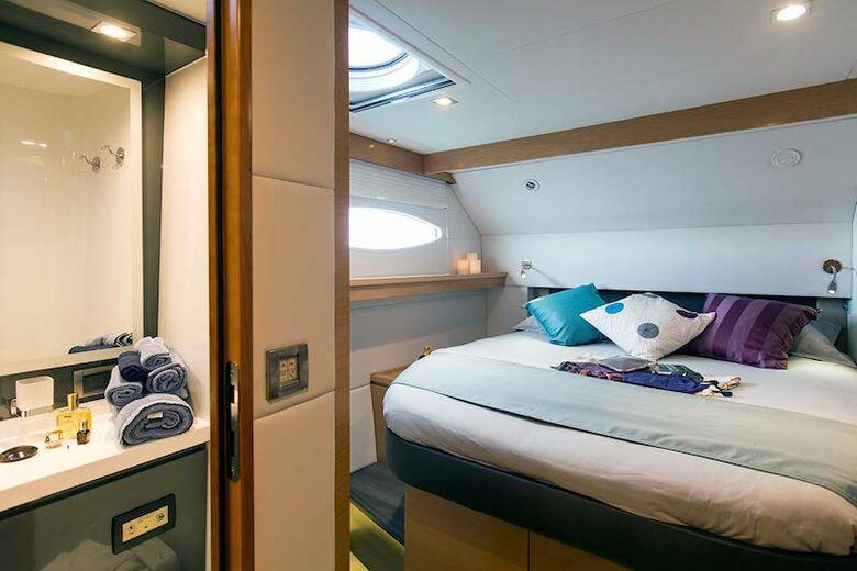 All-Inclusive 7-night TradeWinds AQUA Experience in British Virgin Islands on TW70 Catamaran with Crew - Tortola, Virgin Islands, British