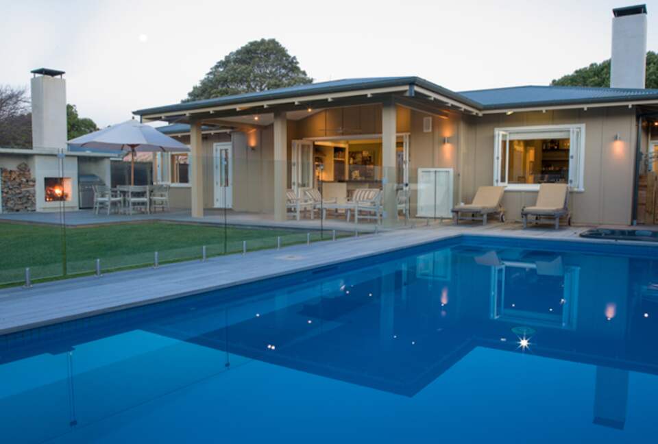 The Boathouse - Hawkes Bay, New Zealand