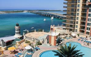 Views beyond belief! Emerald Grande unit 905, Destin, Florida. - Destin, Florida