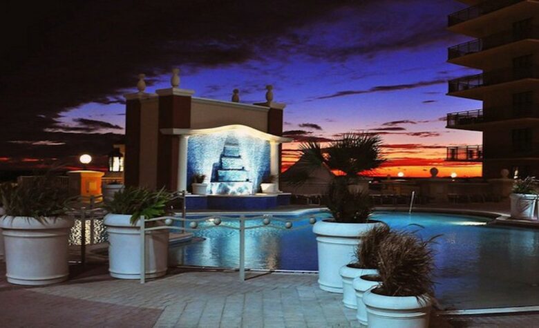 Views beyond belief! Emerald Grande unit 905, Destin, Florida. - Destin, Florida