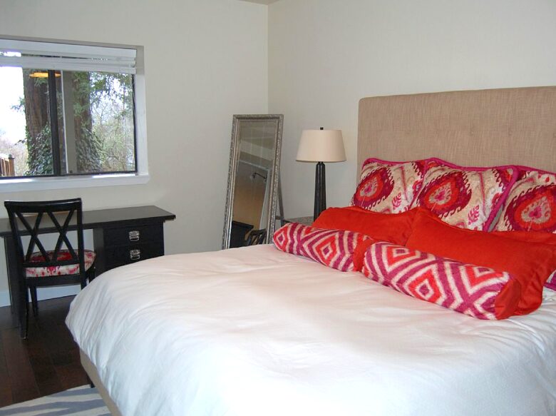 Guesthouse bedroom