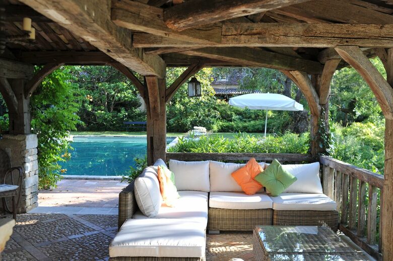 All-Inclusive 5-night TradeWinds TERRA Experience at Chateau Alizes - Sourzac, France