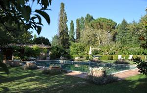 All-Inclusive 5-night TradeWinds TERRA Experience at Chateau Alizes - Sourzac, France