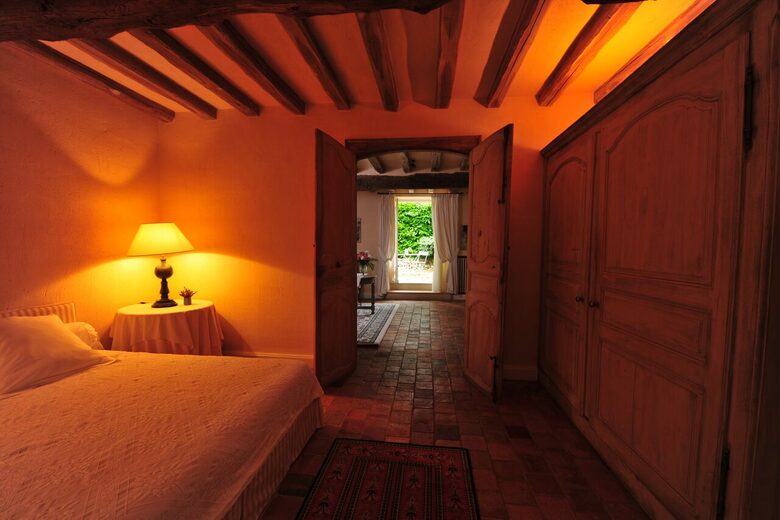 All-Inclusive 5-night TradeWinds TERRA Experience at Chateau Alizes - Sourzac, France