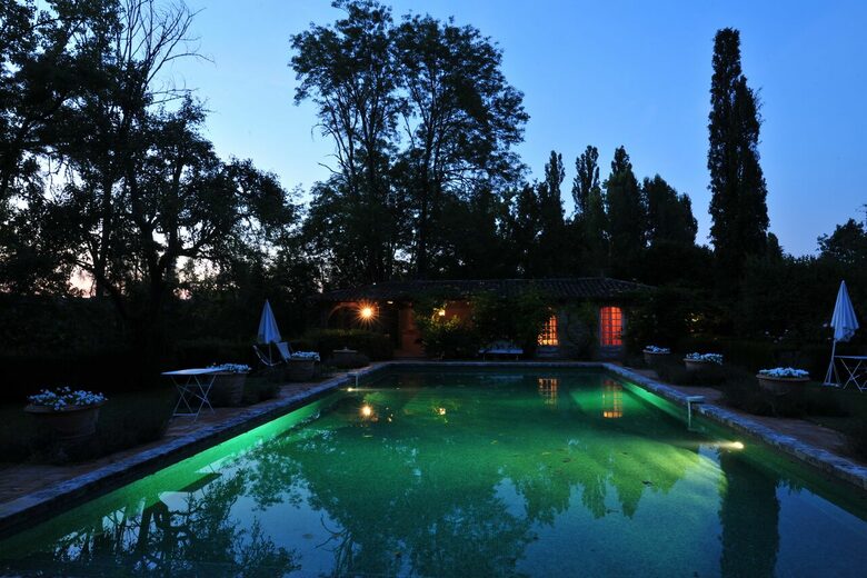 All-Inclusive 5-night TradeWinds TERRA Experience at Chateau Alizes - Sourzac, France