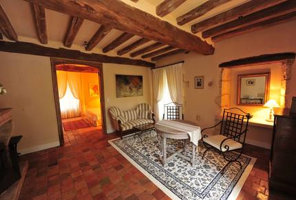 All-Inclusive 5-night TradeWinds TERRA Experience at Chateau Alizes - Sourzac, France