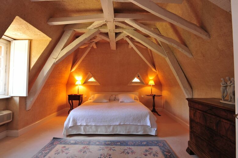 All-Inclusive 5-night TradeWinds TERRA Experience at Chateau Alizes - Sourzac, France