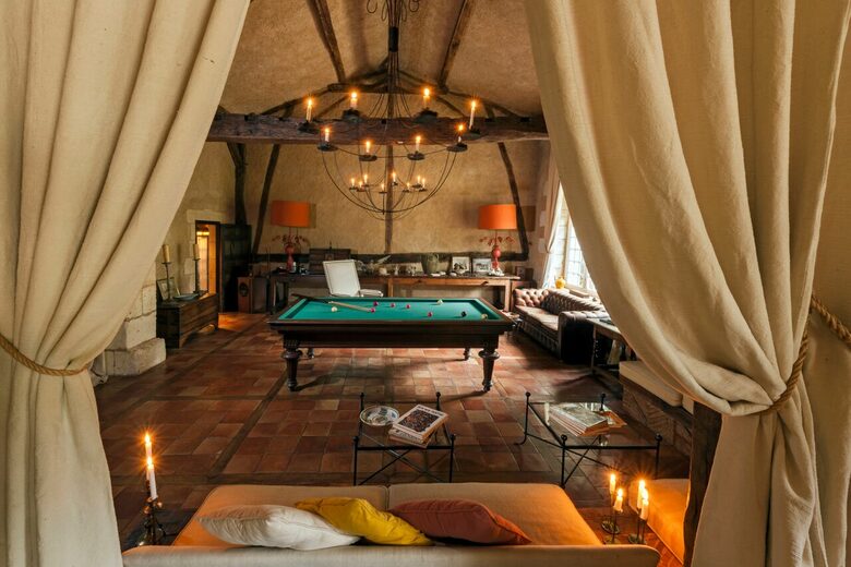 All-Inclusive 5-night TradeWinds TERRA Experience at Chateau Alizes - Sourzac, France