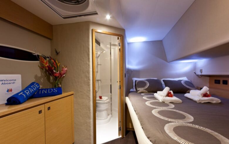 All-Inclusive 7-night TradeWinds AQUA Experience in British Virgin Islands on TW59 Catamaran with Crew - Tortola, Virgin Islands, British