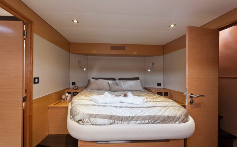 All-Inclusive 7-night TradeWinds AQUA Experience in British Virgin Islands on TW59 Catamaran with Crew - Tortola, Virgin Islands, British