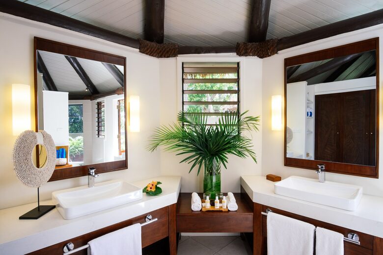 Yasawa Deluxe Beachfront Bure - Yasawa, Fiji