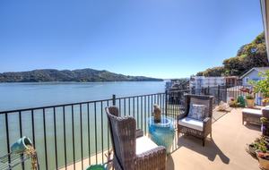 Waterfront Apartment: A Ferry Away From San Francisco! - Tiburon, California