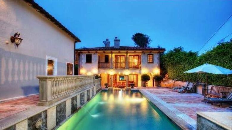 Little French Chateau in Santa Monica - Santa Monica, California