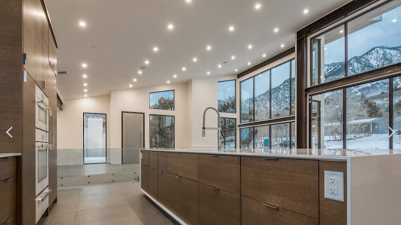 Modern Mountain View - Sandy, Utah