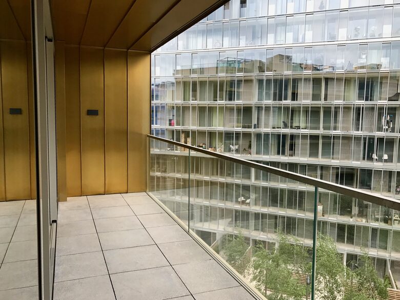 Battersea Power Station Premium Apartment - London, United Kingdom