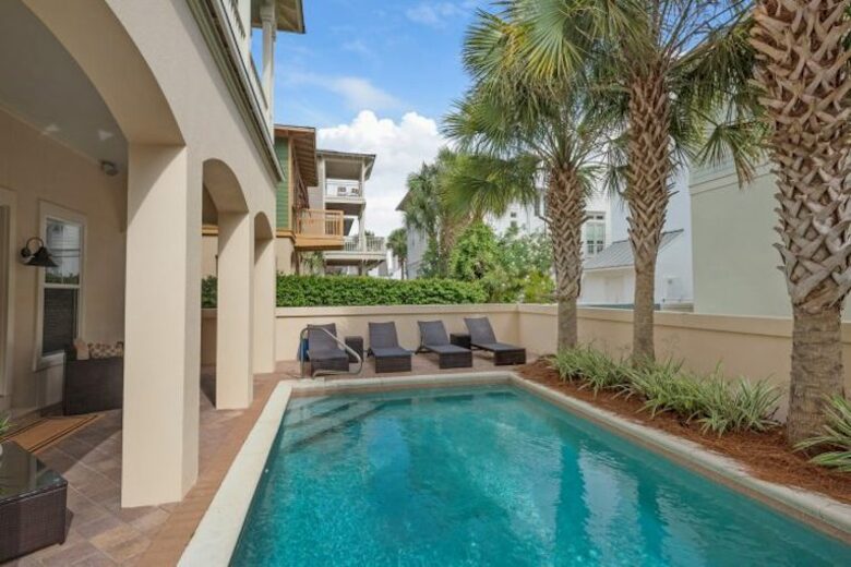 Equity Residences, Beach House w/ Private Pool, Near Shops & Dining - Seacrest, Florida
