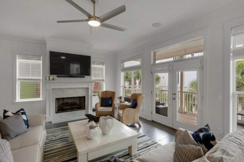 Equity Residences, Beach House w/ Private Pool, Near Shops & Dining - Seacrest, Florida