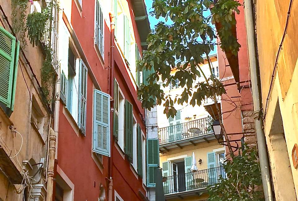 16th Century Apartment - Steps from the Sea - Villefranche-Sur-Mer, France