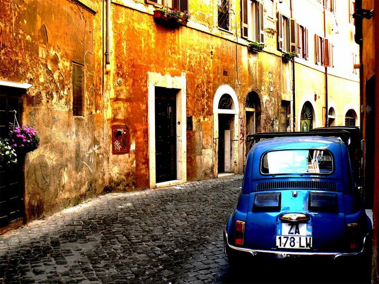 Via della Pelliccia - Rome - Trastevere, Italy