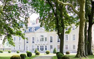 Château de Varennes (R) - Charette-Varennes, France