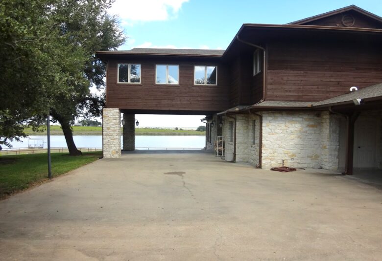 Chalk Mountain Ranch - Large Ranch Property close to Rough Creek Lodge Resort and Spa - Iredell, Texas