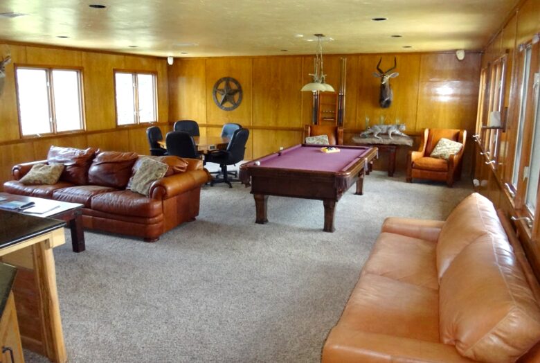 Chalk Mountain Ranch - Large Ranch Property close to Rough Creek Lodge Resort and Spa - Iredell, Texas
